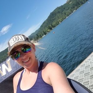 Meet your Posher, Deeanna